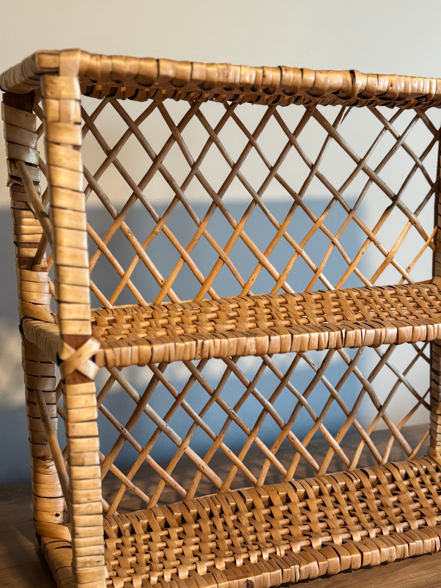 Wicker shelf