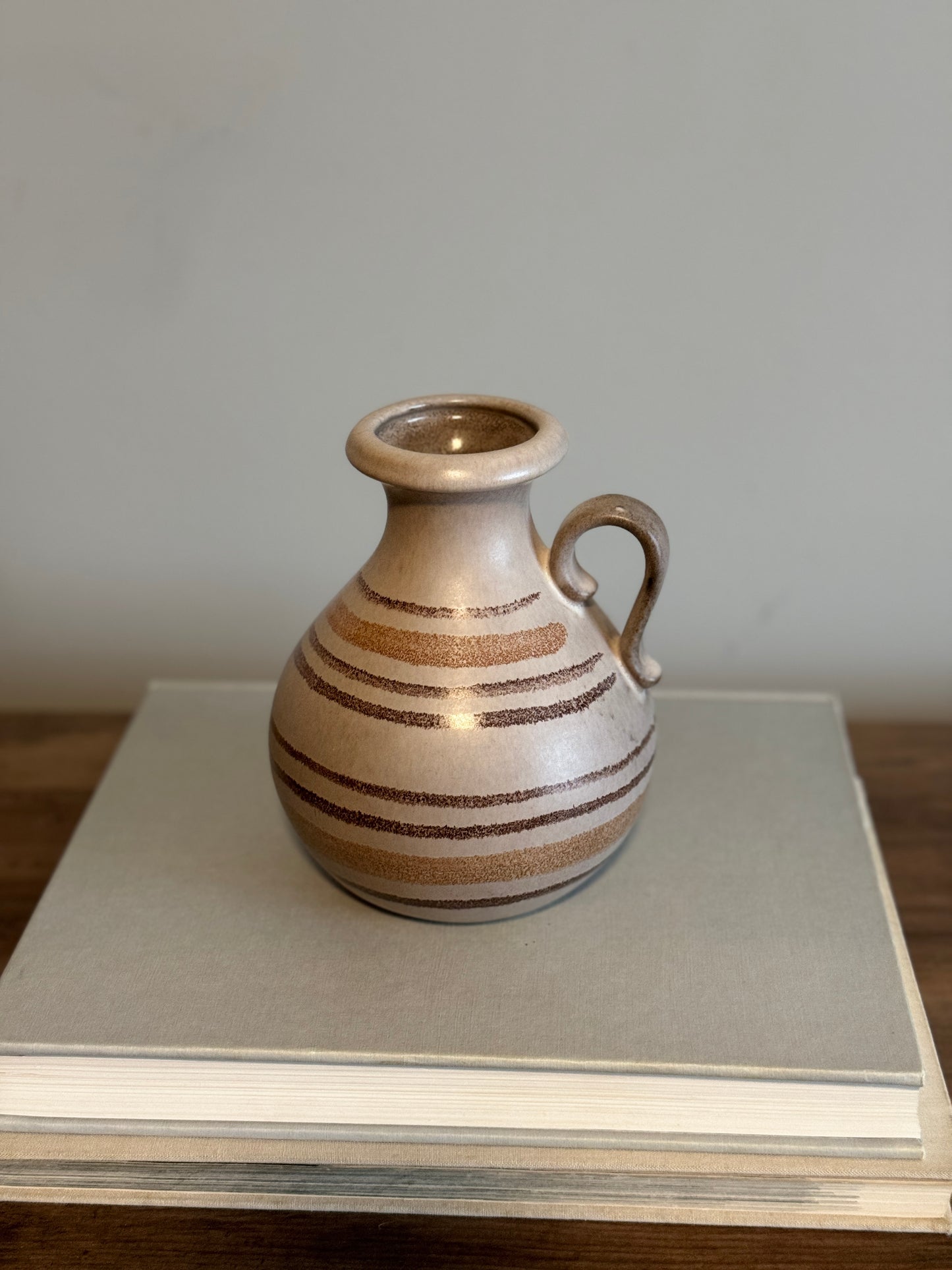 Handled pottery vase